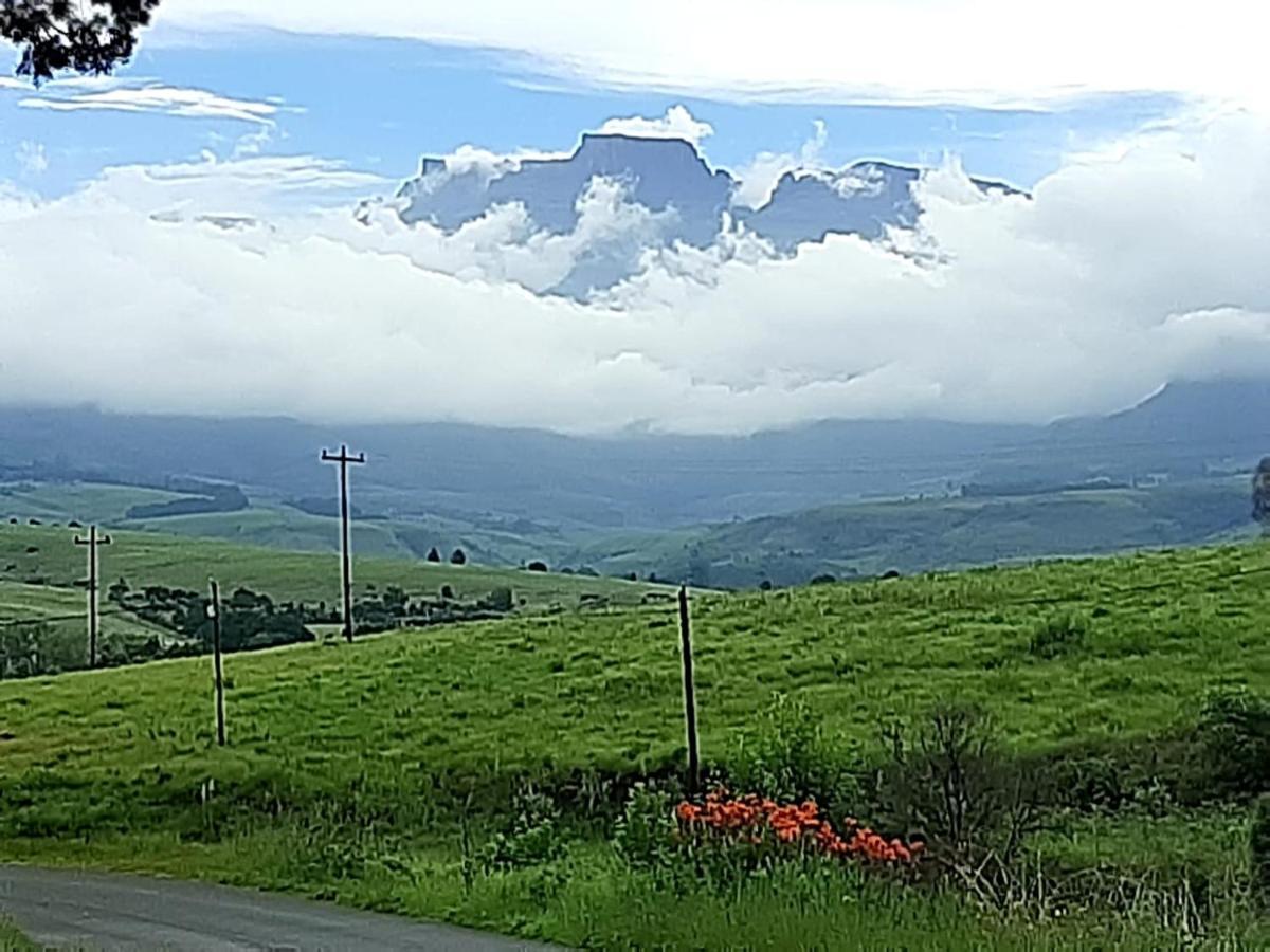 Misty Peaks Cloudlands Holiday home