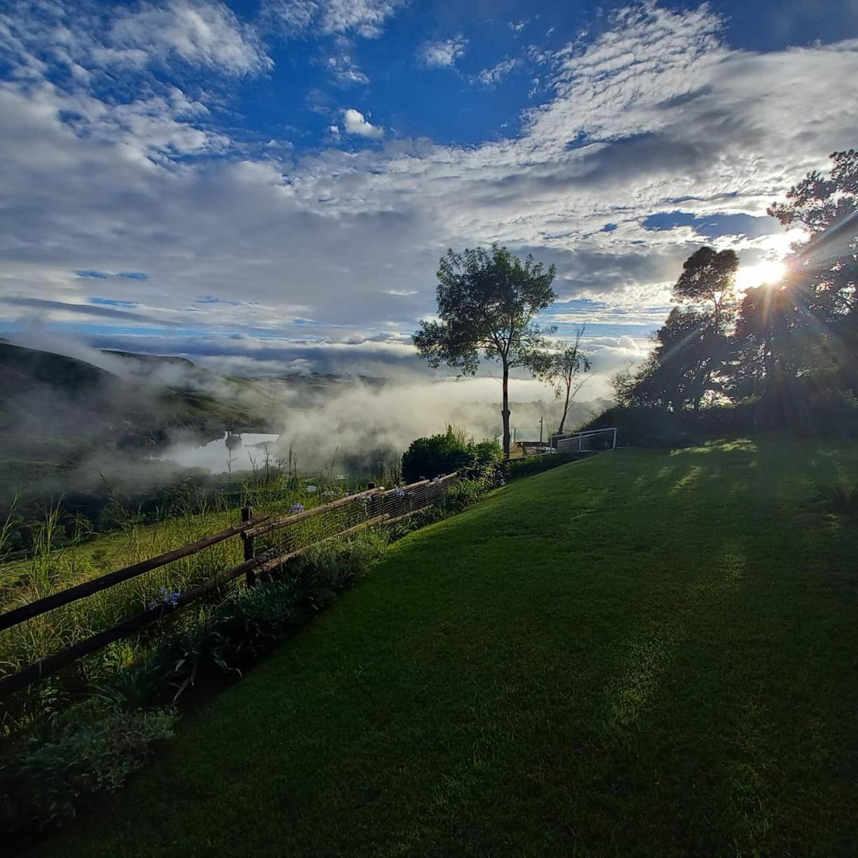Misty Peaks Cloudlands Holiday home *